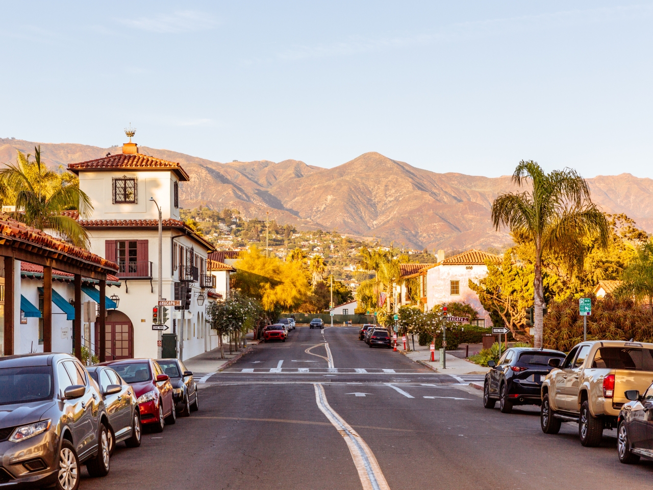 A photo of a road in Santa Barbara, California. 