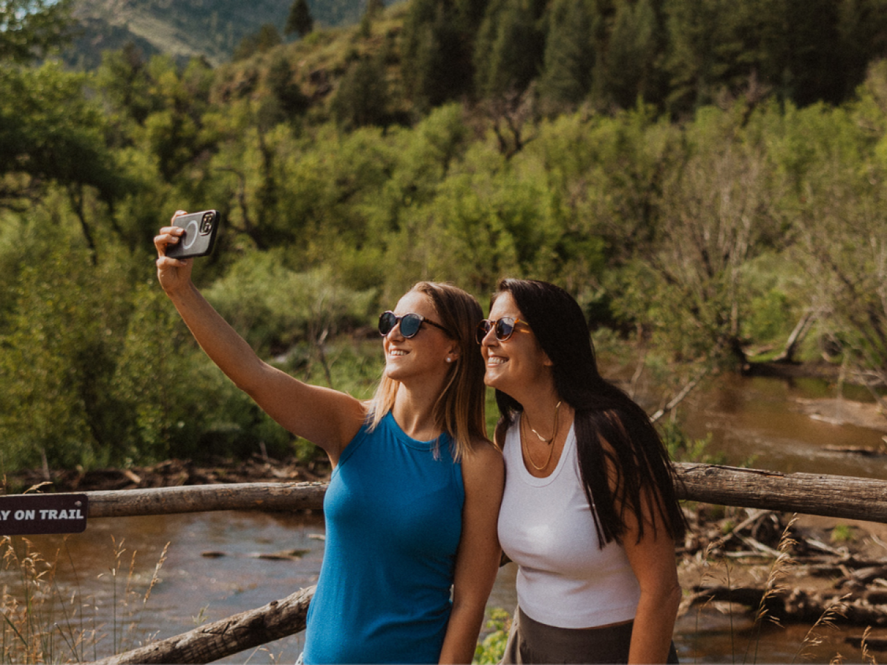 Erin and Lauren taking a selfie. 