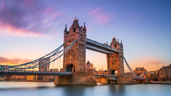 A photo of London bridge.