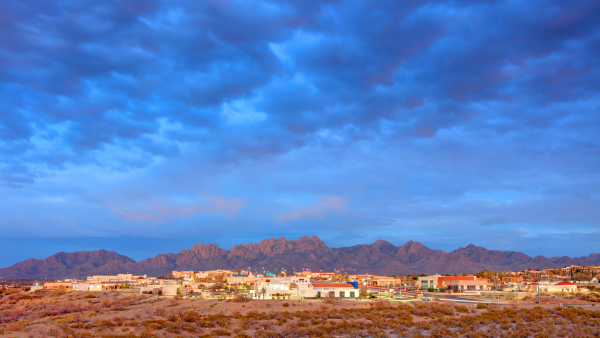Las Cruces in the New Mexico desert.