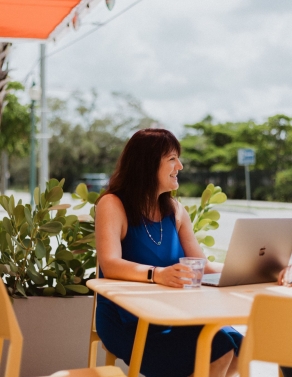 Kim and Neal at table