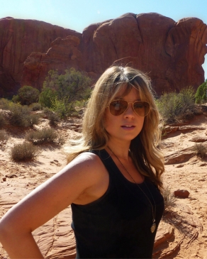 Carrie Rodgers in front of rock formations in Grand Junction, CO