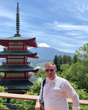 Jason Wolz at Mt. Fuji