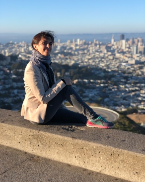 Elodie overlooking San Francisco