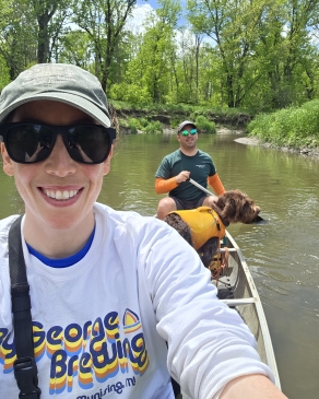 A photo of Roxanne rowing at Kickapoo Park.
